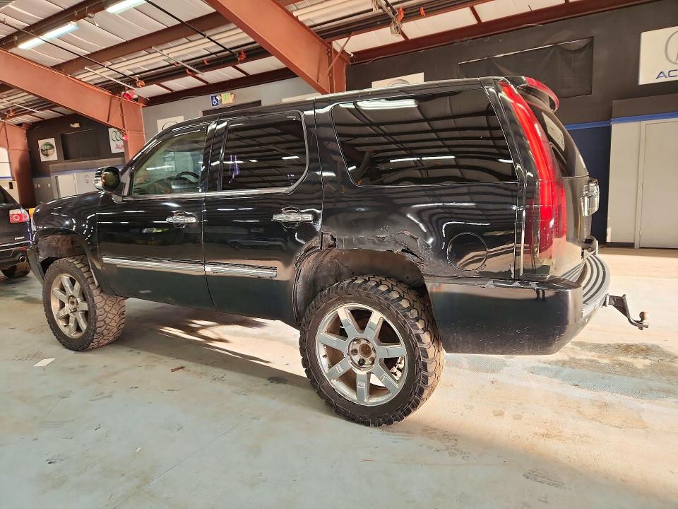 2007 Cadillac Escalade მანქანა იყიდება აუქციონზე, vin: 1GYFK63887R195872, აუქციონის ნომერი: 70884776