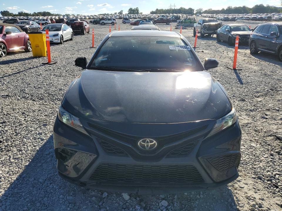 Продаж на аукціоні авто 2021 Toyota Camry, vin: 4T1G11AK7MU432760, номер лоту: 70724536