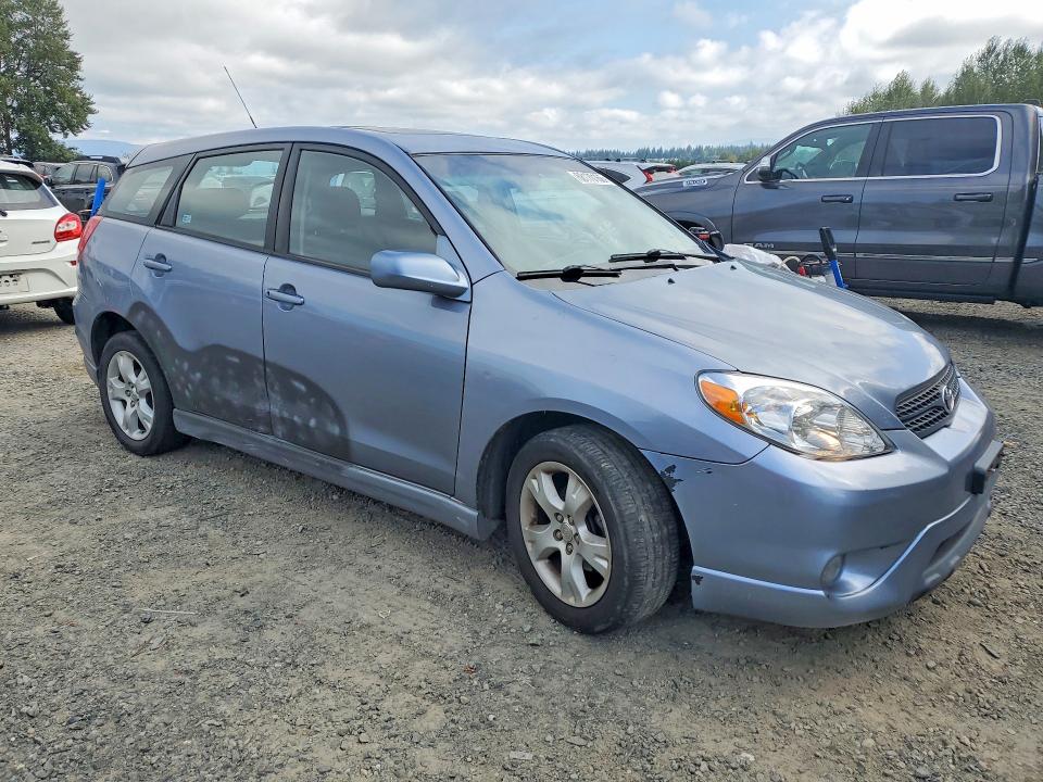 68170166 :رقم المزاد ، 2T1LR32E74C300546 vin ، 2004 Toyota Matrix مزاد بيع