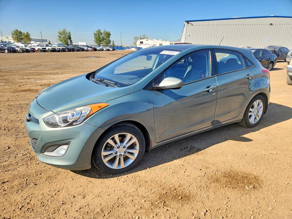 2014 Hyundai Elantra Gt მანქანა იყიდება აუქციონზე, vin: KMHD35LH9EU193591, აუქციონის ნომერი: 69769846