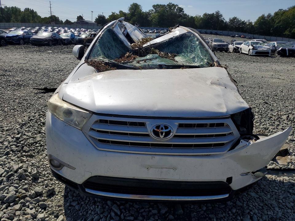 68626066 :رقم المزاد ، 5TDDK3EH8CS166294 vin ، 2012 Toyota Highlander مزاد بيع