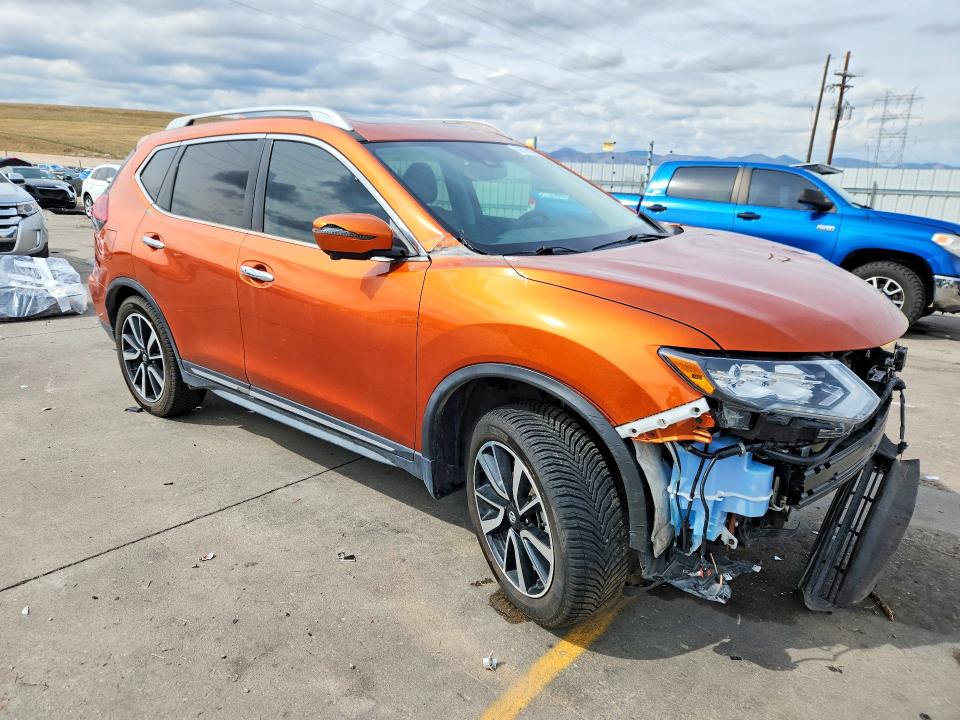 69639036 :رقم المزاد ، 5N1AT2MV2KC742734 vin ، 2019 Nissan Rogue مزاد بيع