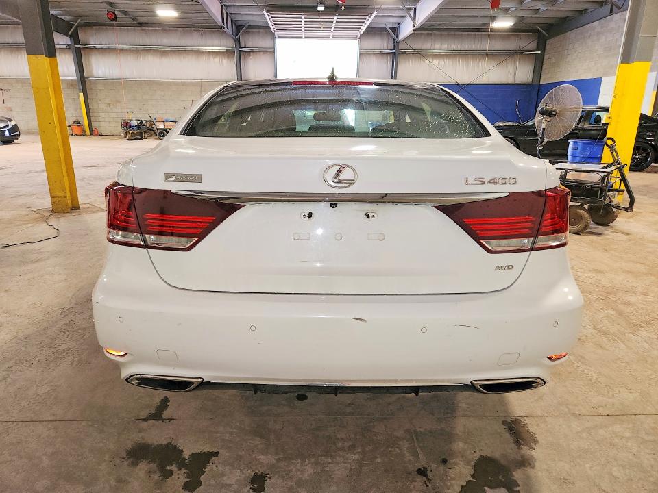 2015 Lexus Ls მანქანა იყიდება აუქციონზე, vin: JTHCL5EF3F5023071, აუქციონის ნომერი: 68871136
