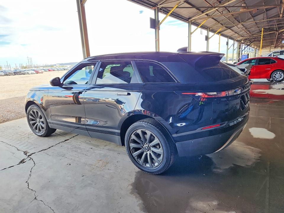 70112896 :رقم المزاد ، SALYL2RX3JA774379 vin ، 2018 Land Rover Range Rover Velar مزاد بيع