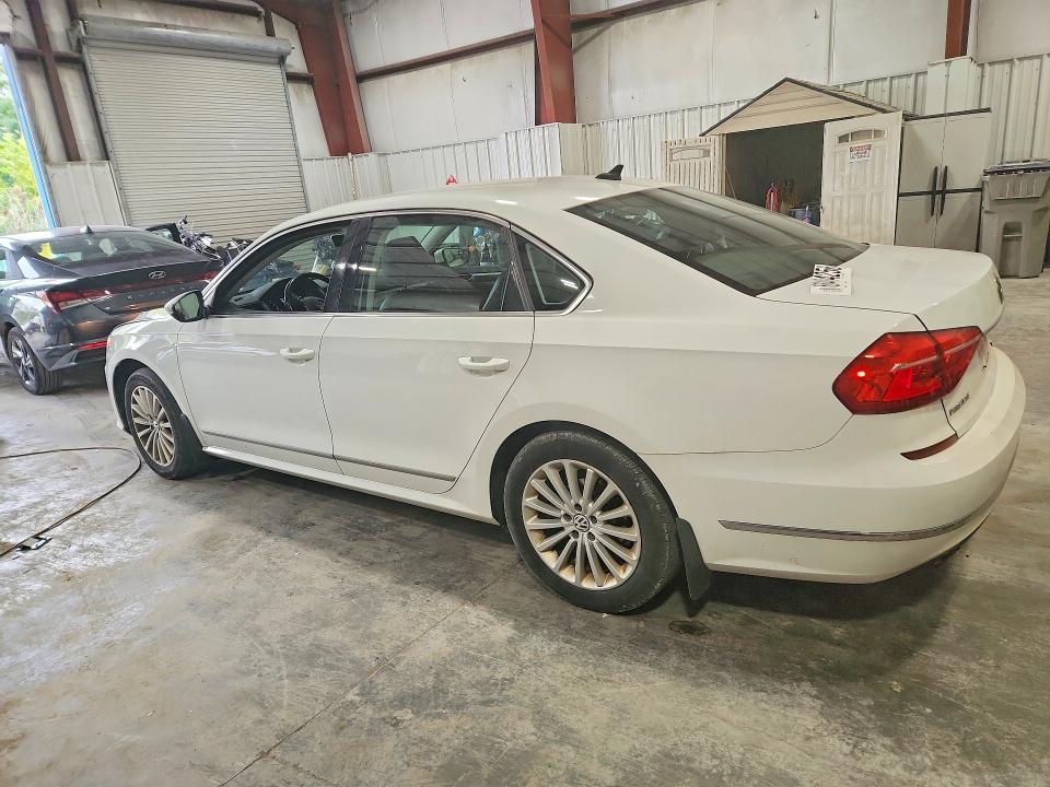 2016 Volkswagen Passat მანქანა იყიდება აუქციონზე, vin: 1VWBT7A39GC019850, აუქციონის ნომერი: 68404256