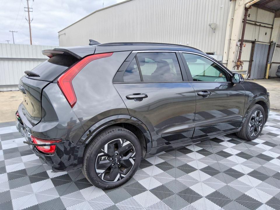 Продаж на аукціоні авто 2024 Kia Niro, vin: KNDCR3L16R5126680, номер лоту: 69251246