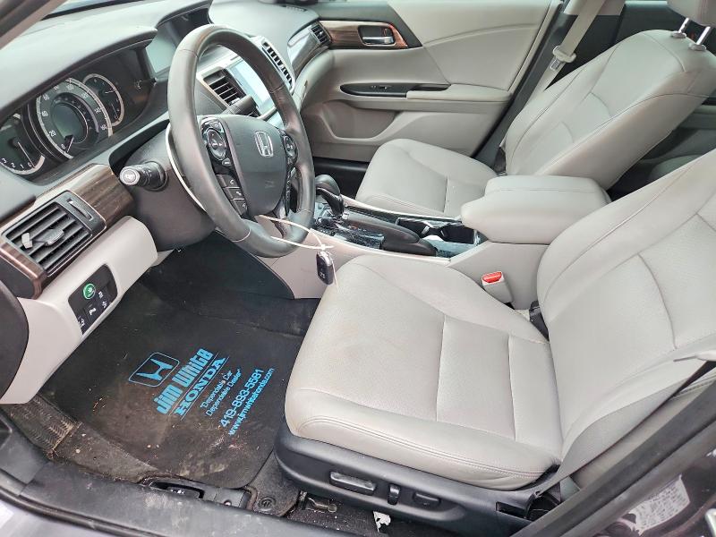 2017 Honda Accord მანქანა იყიდება აუქციონზე, vin: 1HGCR3F90HA038992, აუქციონის ნომერი: 69740666