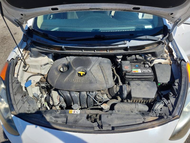 2013 Hyundai Elantra Gt მანქანა იყიდება აუქციონზე, vin: KMHD35LE0DU131422, აუქციონის ნომერი: 69089406
