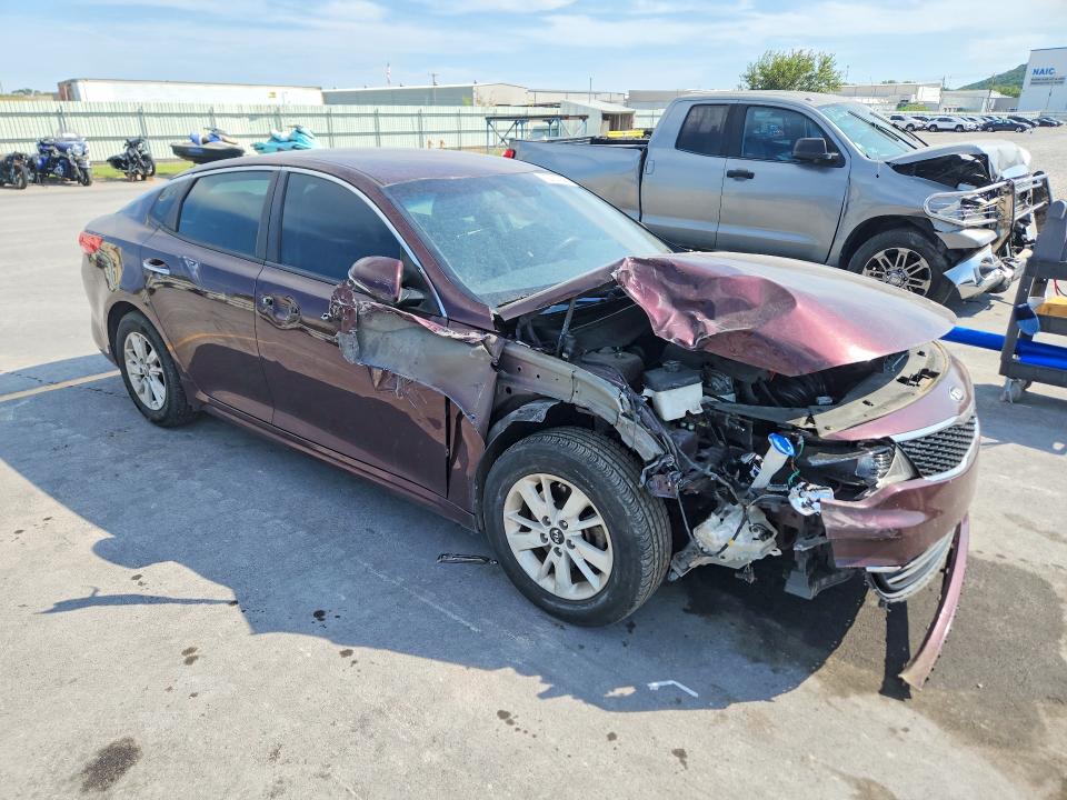 Продаж на аукціоні авто 2017 Kia Optima, vin: 5XXGT4L32HG167604, номер лоту: 70737946