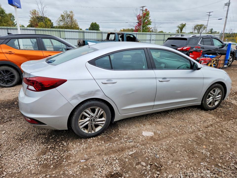 2019 Hyundai Elantra მანქანა იყიდება აუქციონზე, vin: KMHD84LF1KU785881, აუქციონის ნომერი: 70612396