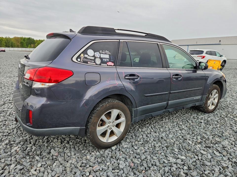 69345526 :رقم المزاد ، 4S4BRCLC8D3244310 vin ، 2013 Subaru Outback مزاد بيع