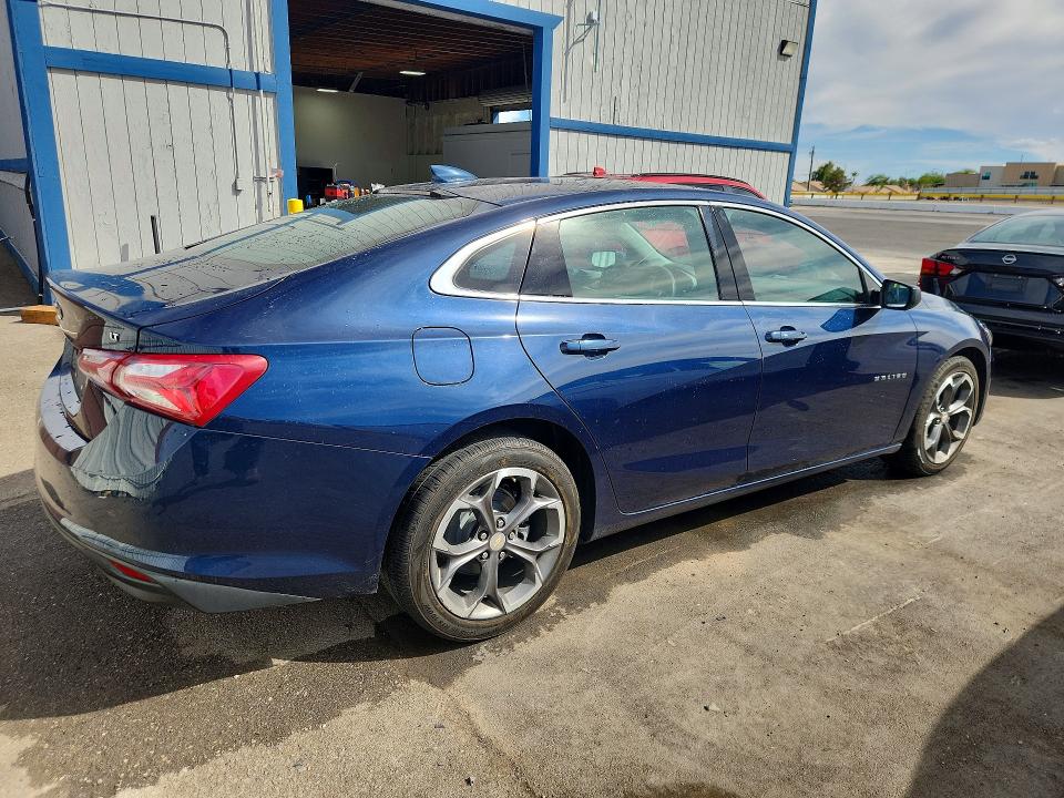 Продажа на аукционе авто 2022 Chevrolet Malibu, vin: 1G1ZD5ST0NF116893, номер лота: 70358406