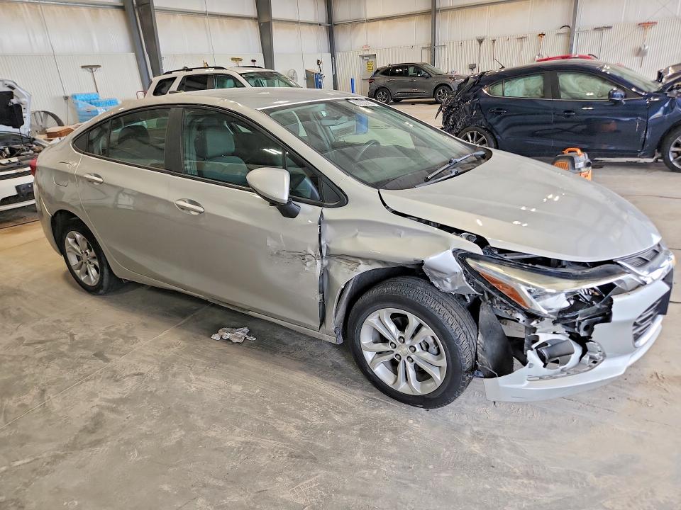 Продажа на аукционе авто 2019 Chevrolet Cruze, vin: 1G1BC5SM6K7148010, номер лота: 68838446