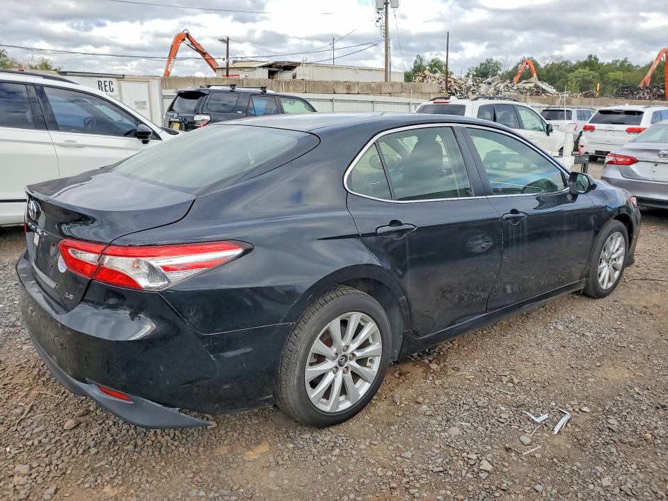 Продаж на аукціоні авто 2018 Toyota Camry, vin: JTNB11HK8J3008828, номер лоту: 69456046