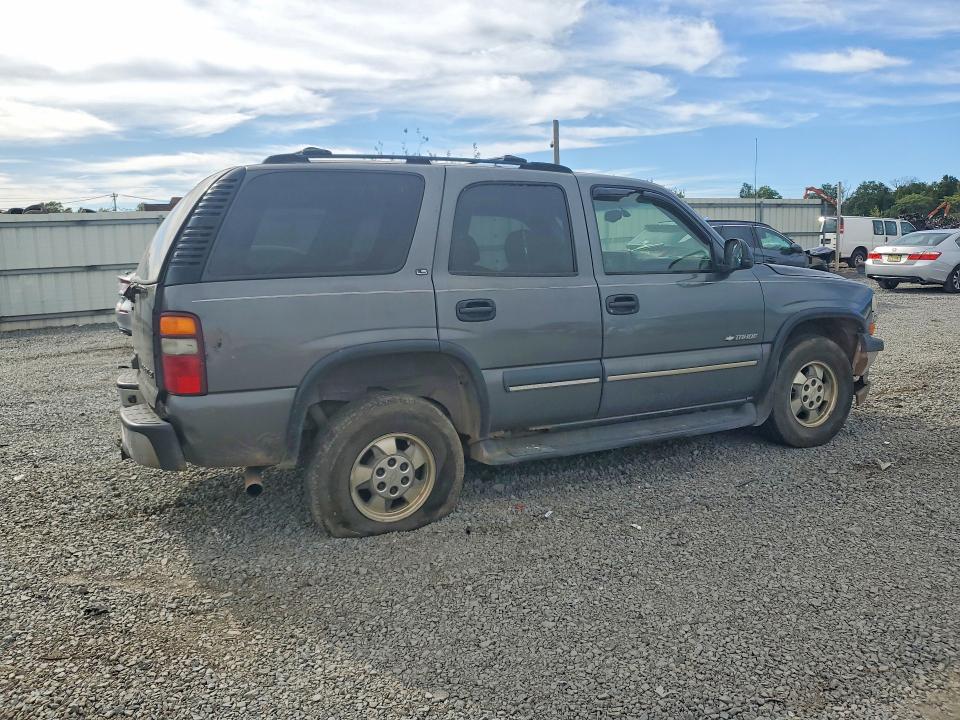 70124636 :رقم المزاد ، 1GNEK13Z62J275909 vin ، 2002 Chevrolet Tahoe مزاد بيع