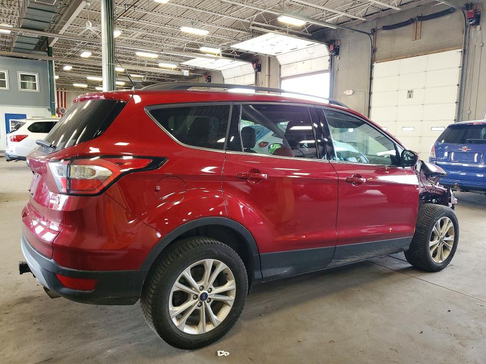 Продажа на аукционе авто 2018 Ford Escape, vin: 1FMCU9HD2JUC76358, номер лота: 67503536