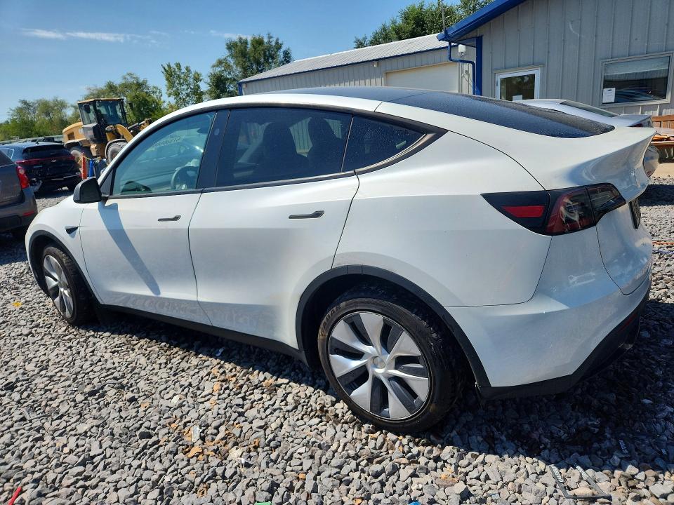 2024 Tesla Model Y მანქანა იყიდება აუქციონზე, vin: 7SAYGDEE7RA258332, აუქციონის ნომერი: 67330606