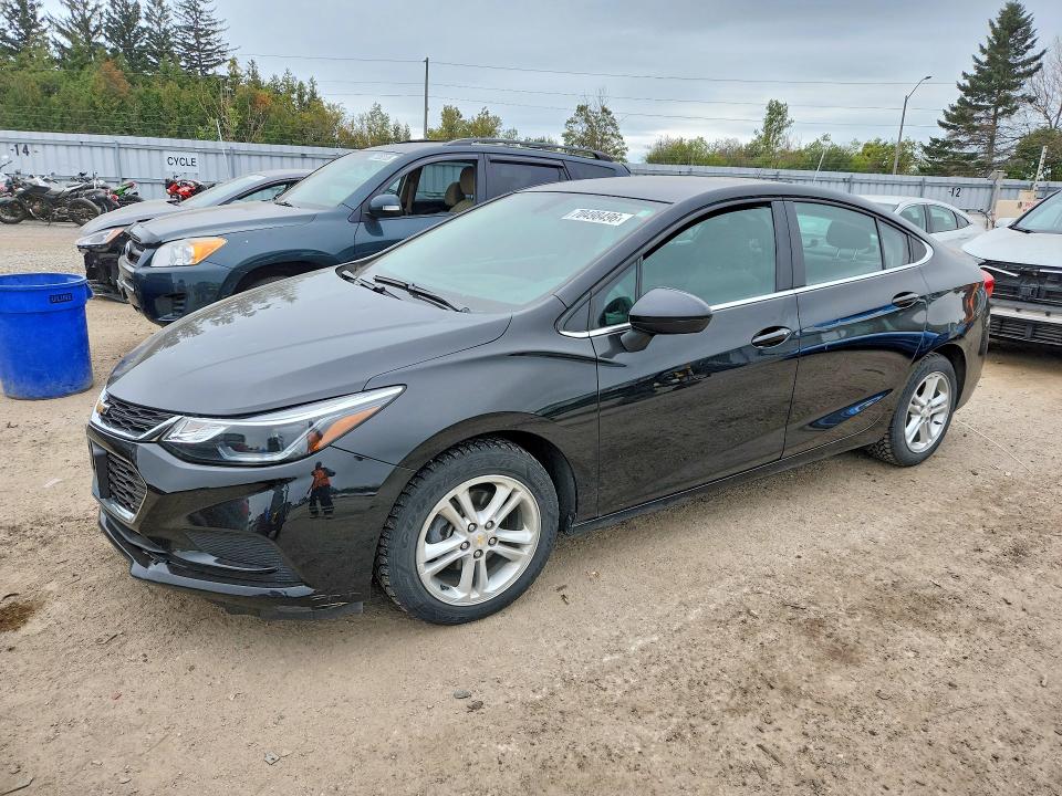 70498496 :رقم المزاد ، 1G1BE5SM5J7169150 vin ، 2018 Chevrolet Cruze مزاد بيع
