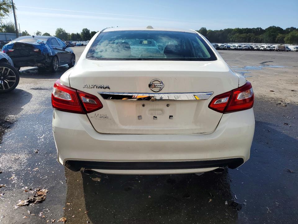 2017 Nissan Altima მანქანა იყიდება აუქციონზე, vin: 1N4AL3APXHC203163, აუქციონის ნომერი: 69037506