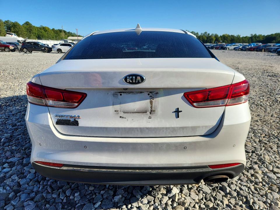 68487026 :رقم المزاد ، 5XXGT4L34JG268620 vin ، 2018 Kia Optima مزاد بيع