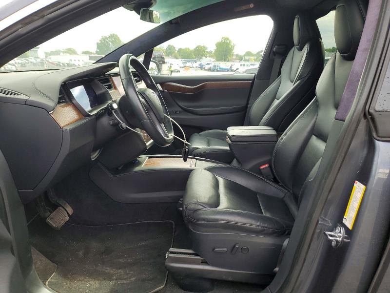 67529516 :رقم المزاد ، 5YJXCBE21LF261784 vin ، 2020 Tesla Model X مزاد بيع