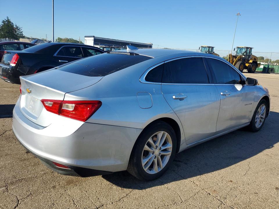 70908616 :رقم المزاد ، 1G1ZD5STXJF202741 vin ، 2018 Chevrolet Malibu مزاد بيع