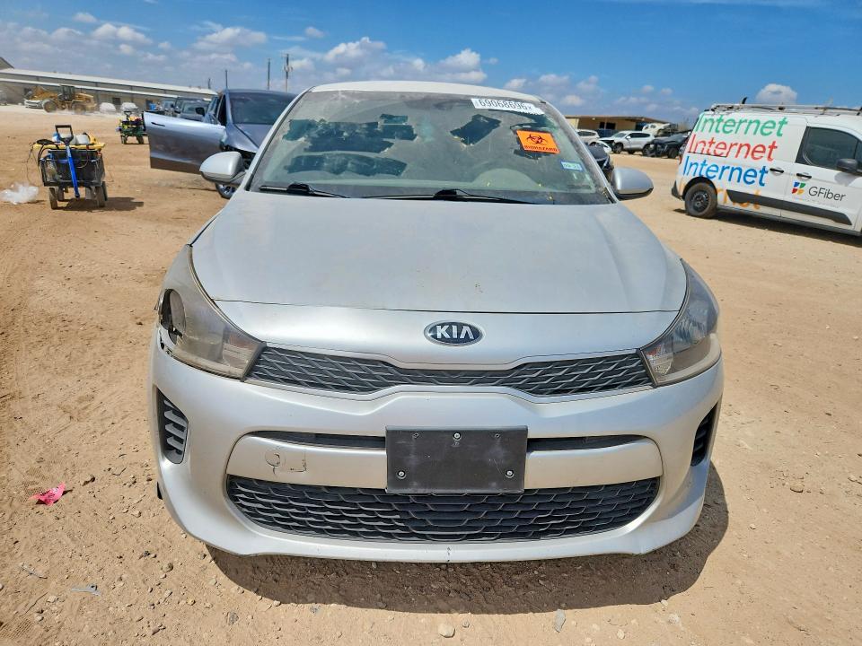 2018 Kia Rio მანქანა იყიდება აუქციონზე, vin: 3KPA24AB7JE079200, აუქციონის ნომერი: 69068696