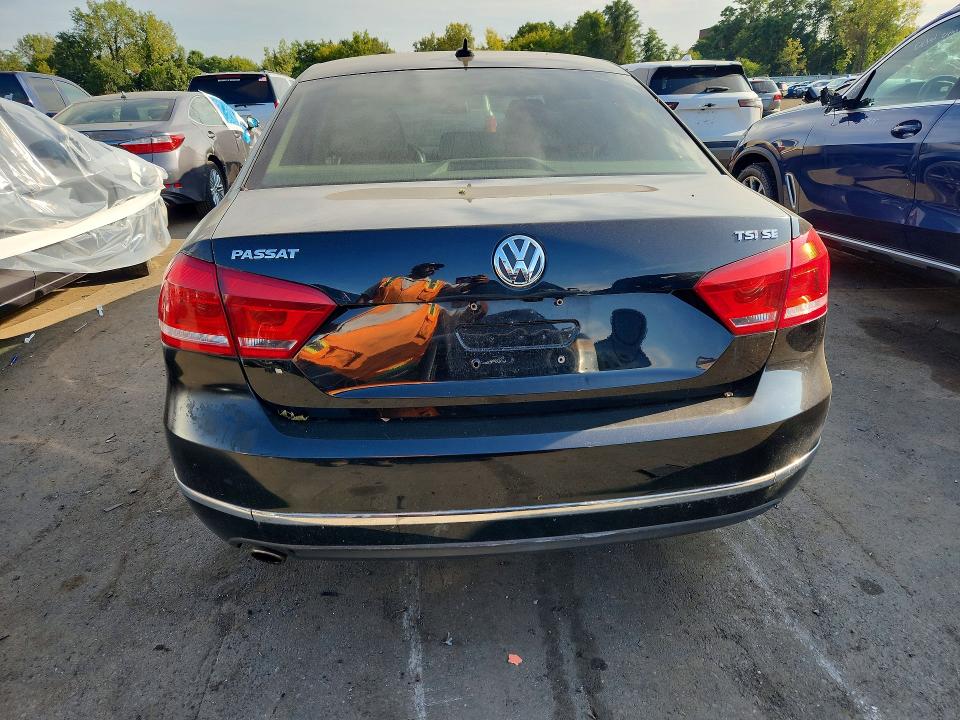 69091086 :رقم المزاد ، 1VWBT7A35FC069451 vin ، 2015 Volkswagen Passat مزاد بيع