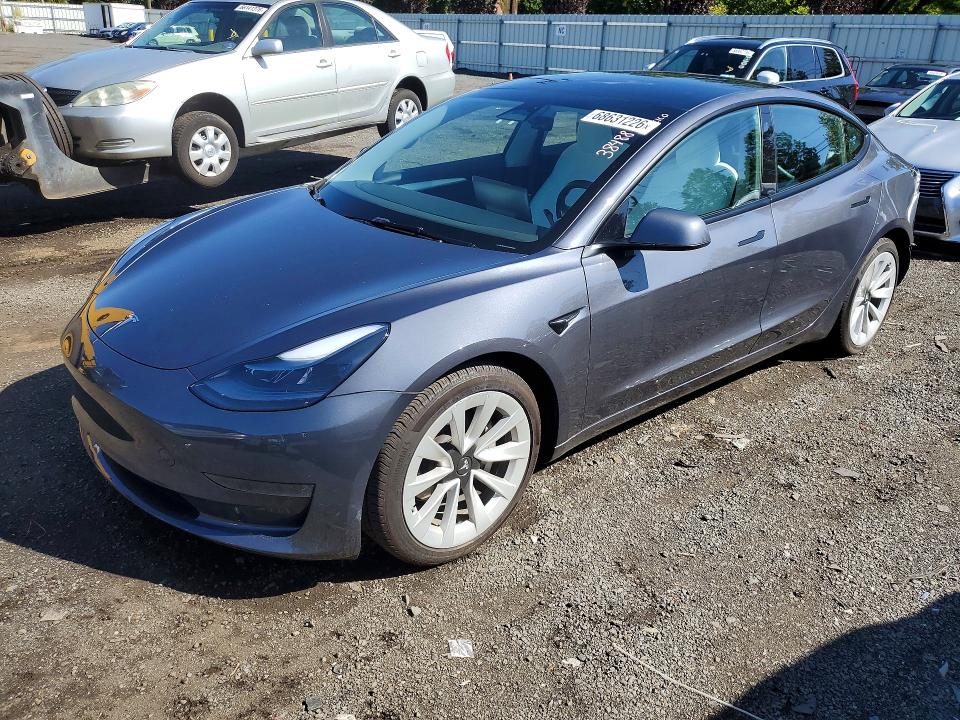Продажа на аукционе авто 2023 Tesla Model 3, vin: 5YJ3E1EA3PF646568, номер лота: 68631226