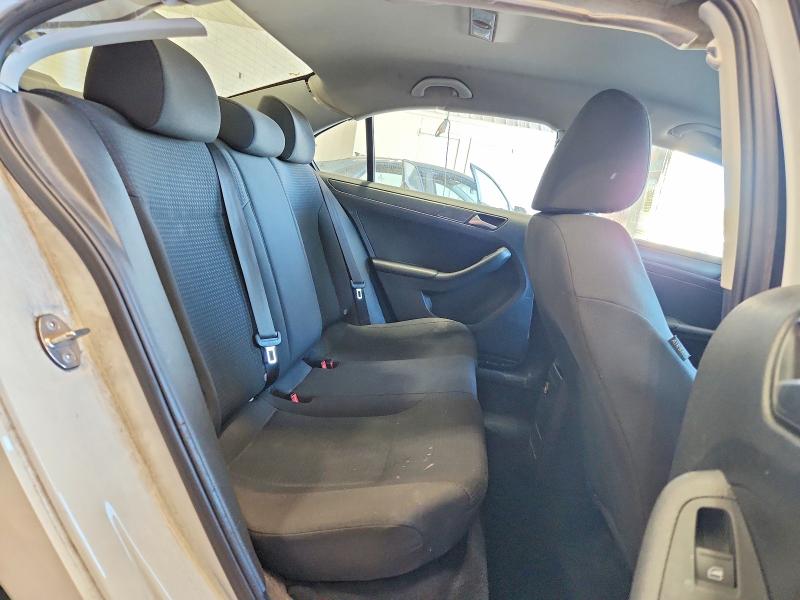 Продажа на аукционе авто 2015 Volkswagen Jetta, vin: 3VW1K7AJ9FM421247, номер лота: 69485716