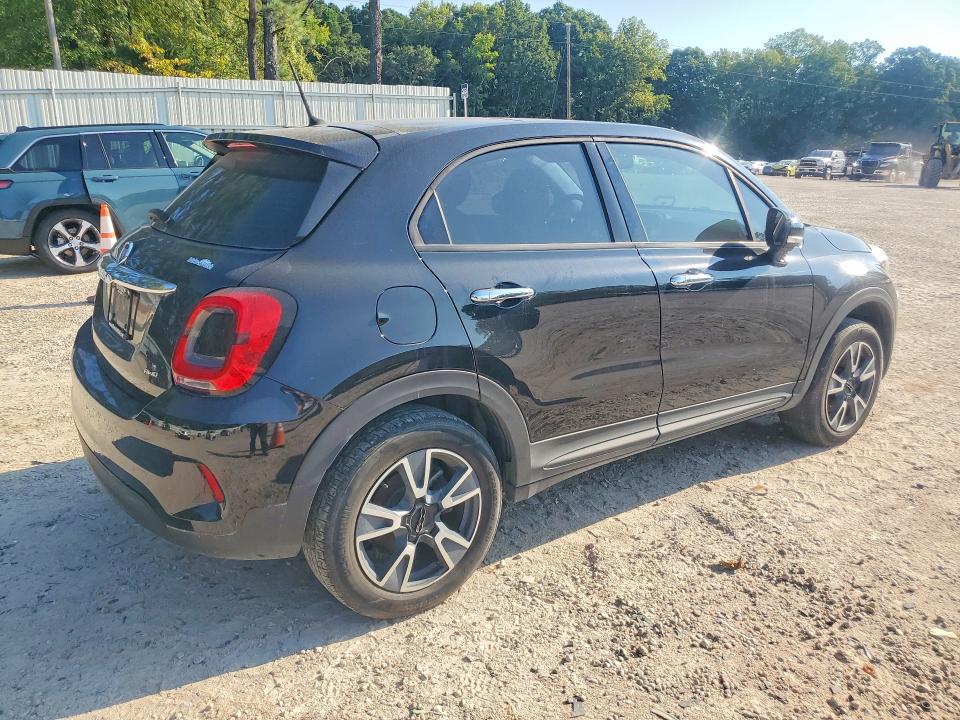 67473096 :رقم المزاد ، ZFBNF3A10MP888620 vin ، 2021 Fiat 500x مزاد بيع