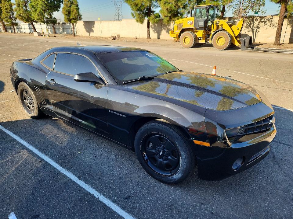 69808066 :رقم المزاد ، 2G1FA1E30D9165163 vin ، 2013 Chevrolet Camaro مزاد بيع