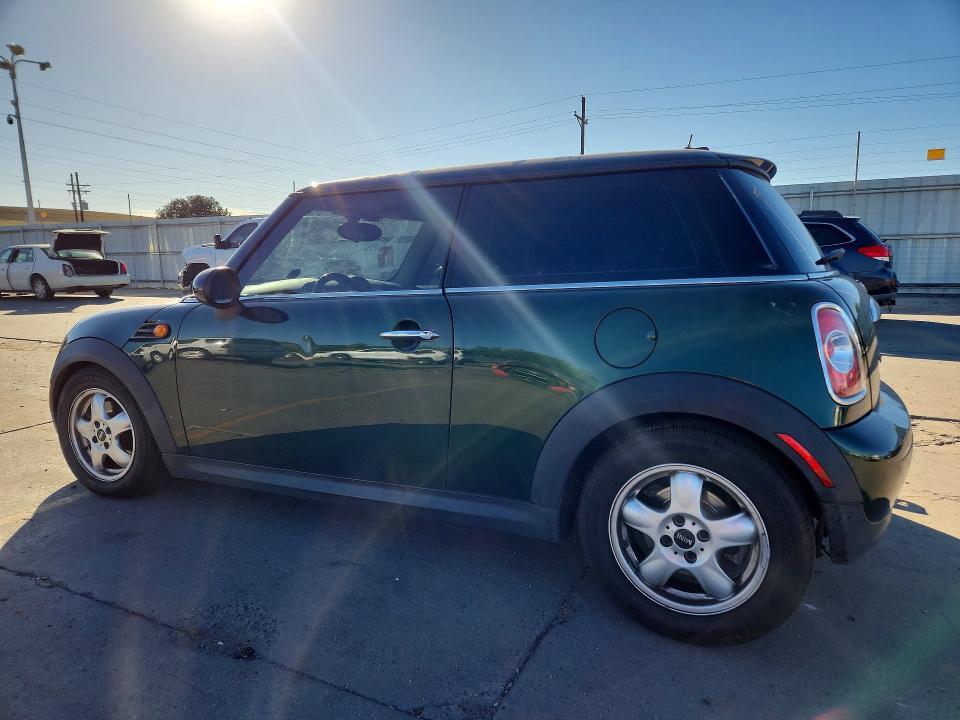 2011 Mini Cooper მანქანა იყიდება აუქციონზე, vin: WMWSU3C52BT091020, აუქციონის ნომერი: 68613366