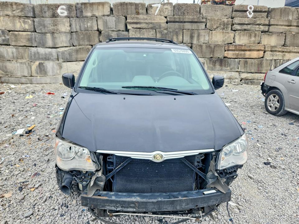 Продажа на аукционе авто 2009 Chrysler Town & Country, vin: 2A8HR541X9R528326, номер лота: 69576006