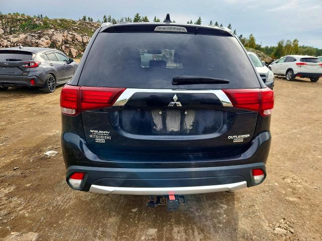 68046926 :رقم المزاد ، JA4JZ3AX9JJ601114 vin ، 2018 Mitsubishi Outlander مزاد بيع