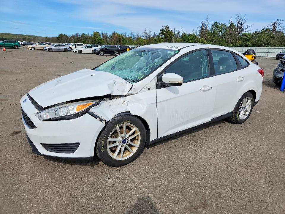 Auction sale of the 2016 Ford Focus, vin: 1FADP3F20GL215142, lot number: 69946746