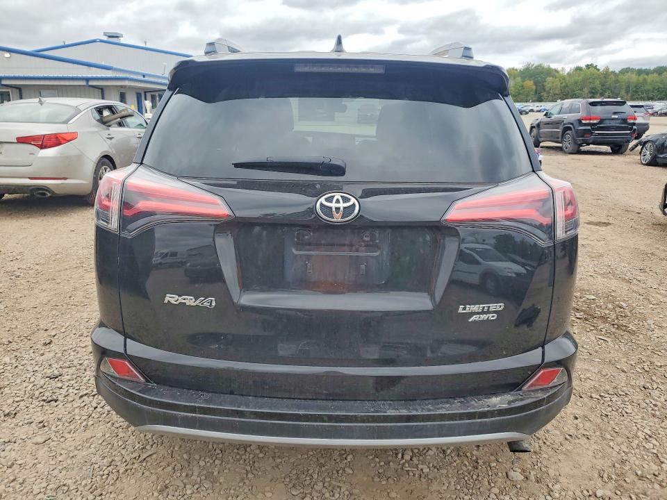 70703296 :رقم المزاد ، 2T3DFREV7JW717212 vin ، 2018 Toyota Rav4 مزاد بيع