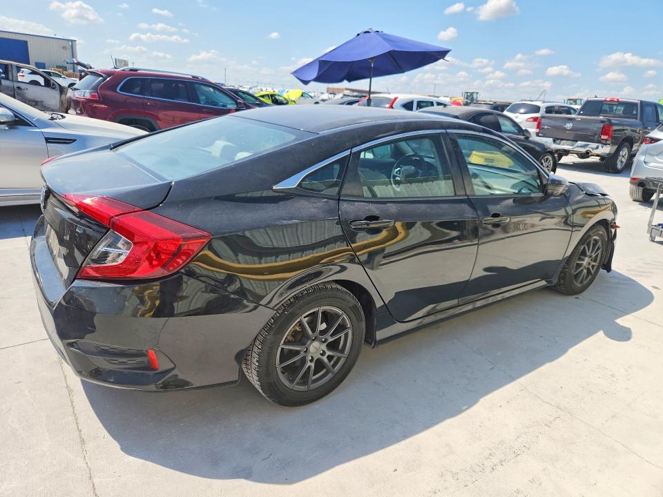 Продажа на аукционе авто 2018 Honda Civic, vin: 2HGFC2F59JH515805, номер лота: 67843216