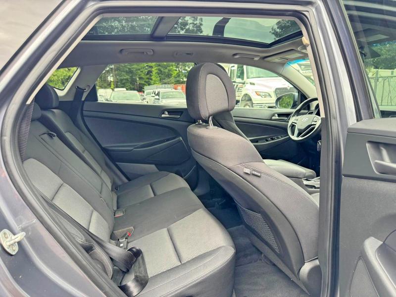 Aukcja sprzedaży 2017 Hyundai Tucson, vin: KM8J3CA24HU554624, numer aukcji: 68012476