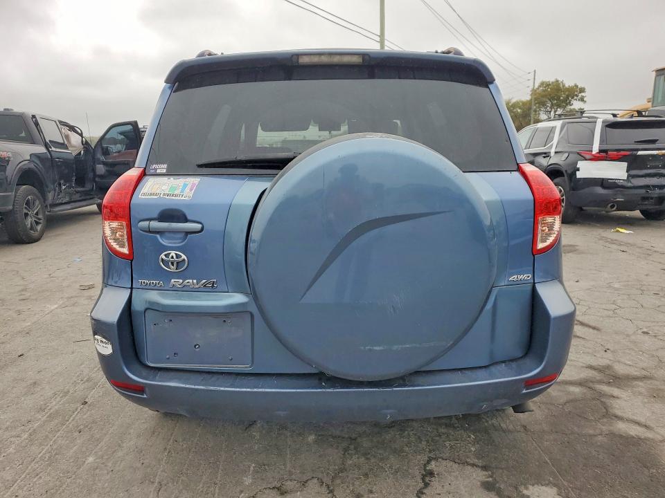 70146166 :رقم المزاد ، JTMBK31V786034945 vin ، 2008 Toyota Rav4 مزاد بيع