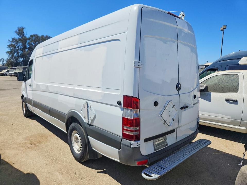 64688996 :رقم المزاد ، WD3PE8CB4C5683110 vin ، 2012 Mercedes-benz Sprinter مزاد بيع