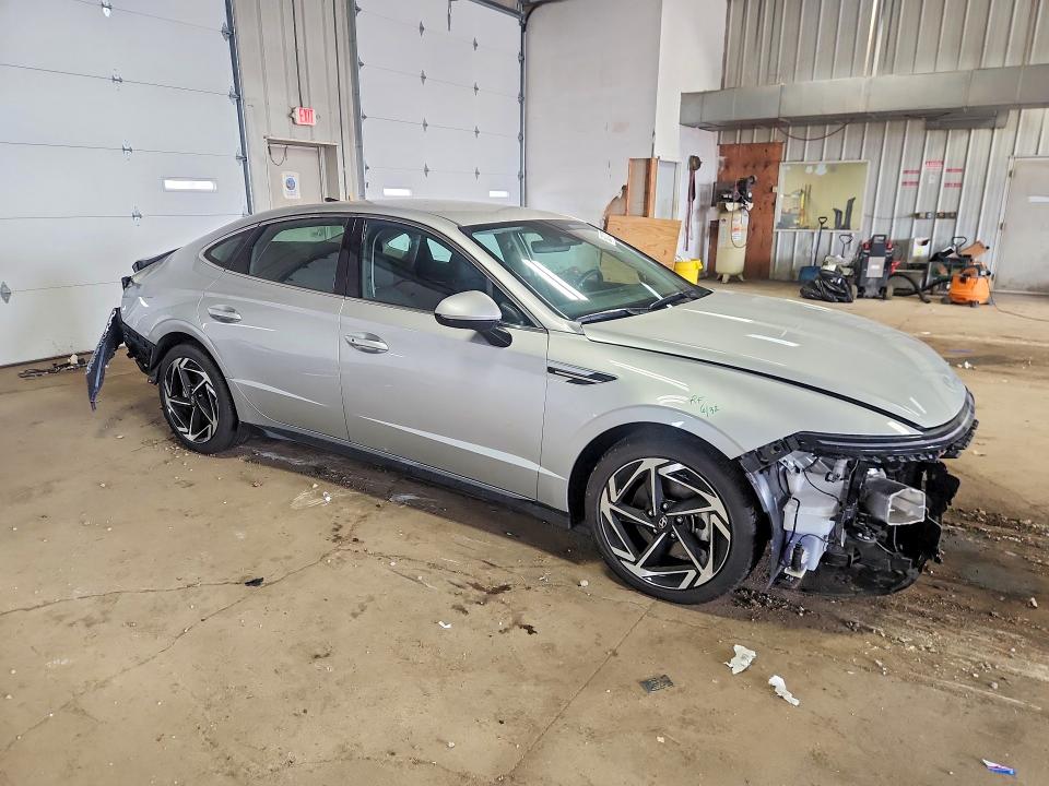 2026 Hyundai Sonata მანქანა იყიდება აუქციონზე, vin: KMHL64JA6TA526122, აუქციონის ნომერი: 68033736
