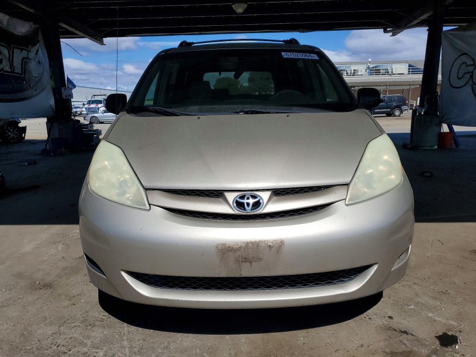 Продажа на аукционе авто 2006 Toyota Sienna, vin: 5TDZA23C66S516908, номер лота: 67525966