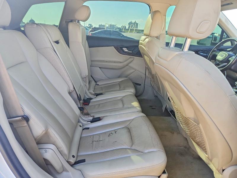 Продаж на аукціоні авто 2017 Audi Q7, vin: WA1LAAF70HD015374, номер лоту: 69754076
