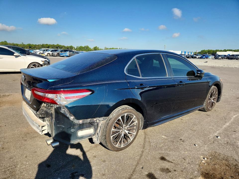 Продажа на аукционе авто 2018 Toyota Camry, vin: 4T1B11HK3JU676837, номер лота: 70518546