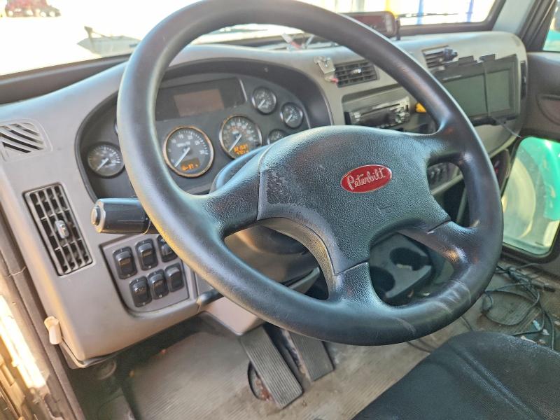 Продажа на аукционе авто 2018 Peterbilt 348, vin: 2NP3KM8X3JM482430, номер лота: 66986266