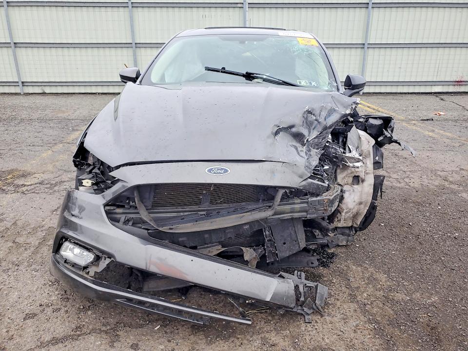 Продажа на аукционе авто 2017 Ford Fusion, vin: 3FA6P0HD5HR338766, номер лота: 67678706