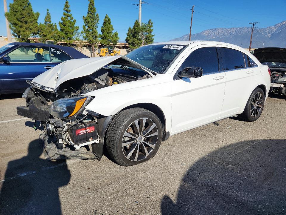 Aukcja sprzedaży 2011 Chrysler 200, vin: 1C3BC8FG7BN611205, numer aukcji: 68027036
