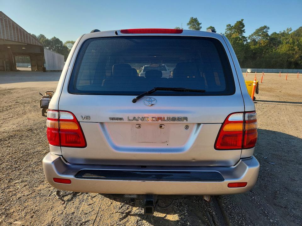 2000 Toyota Land Cruiser მანქანა იყიდება აუქციონზე, vin: JT3HT05J7Y0094972, აუქციონის ნომერი: 70317416