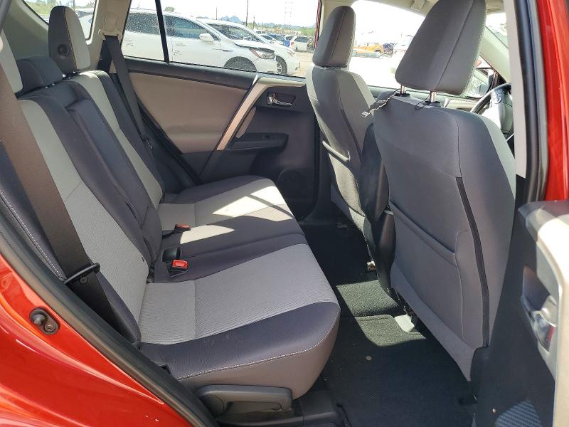67973676 :رقم المزاد ، 2T3WFREV0EW102662 vin ، 2014 Toyota Rav4 مزاد بيع